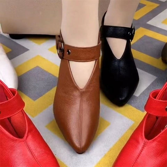 Kvinnors Chunky Heel Spetsiga Tåskor