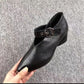 Kvinnors Chunky Heel Spetsiga Tåskor